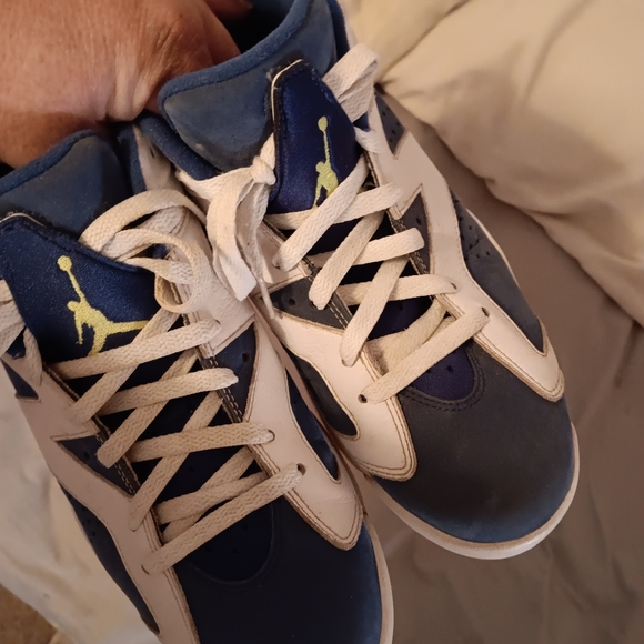 Jordan 6 ghost green low 9.5 - Picture 3 of 10